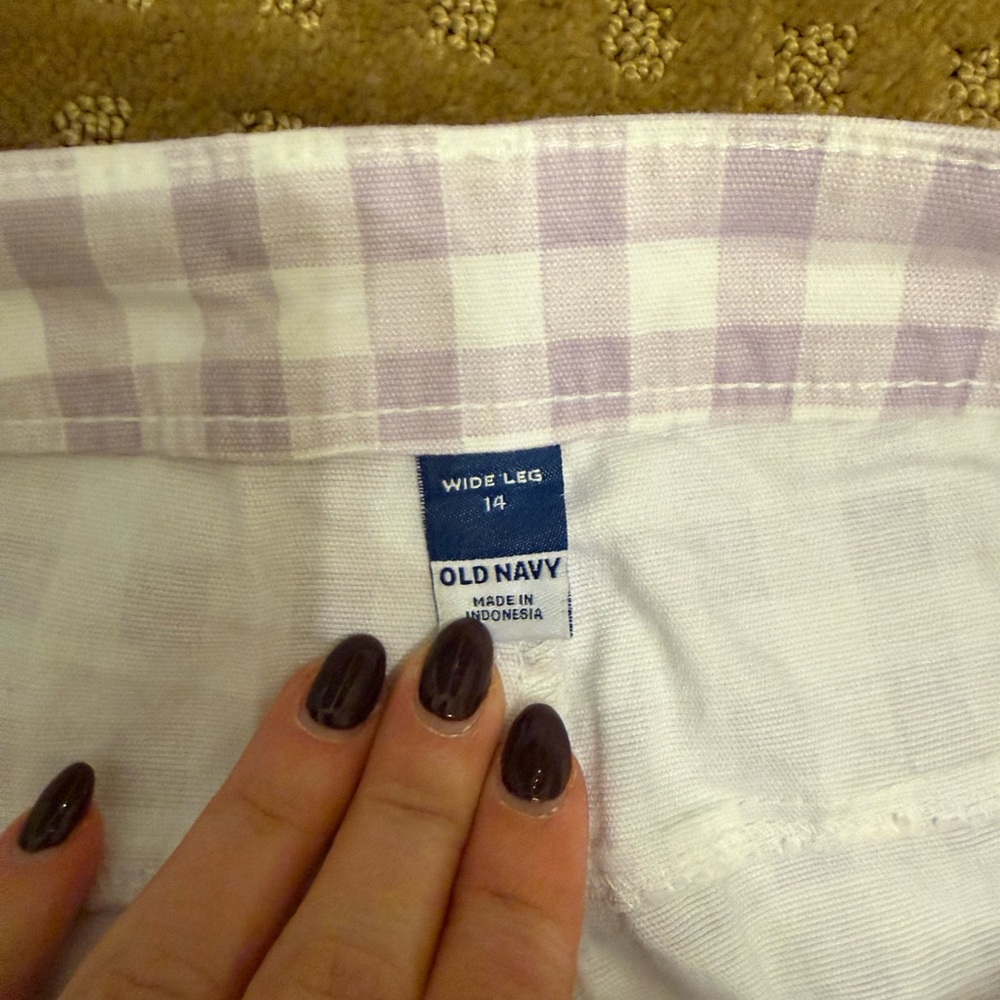 Old Navy Lavender Plaid Pants - Picture 6 of 6